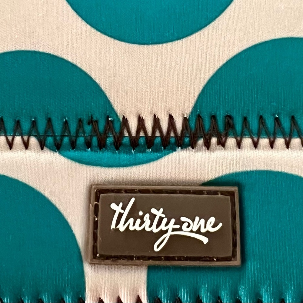 Thirty-One Tablet Sleeve - Picture 6 of 9
